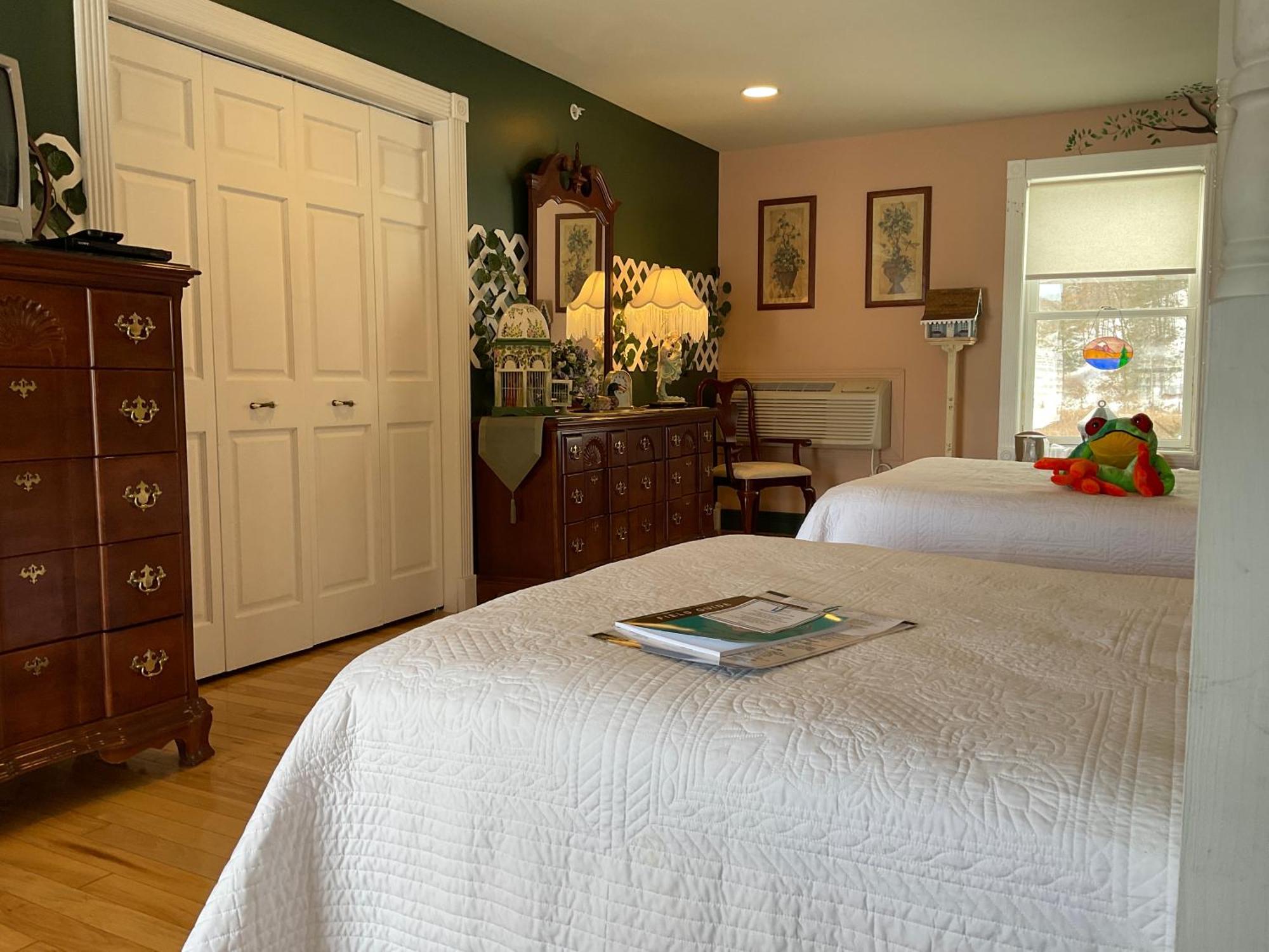 Mountain Quest Inn Marlinton 外观 照片